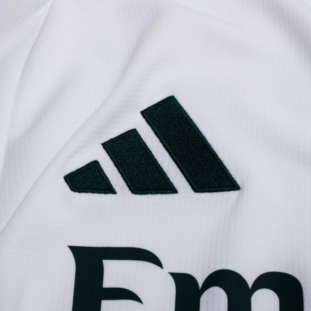 Maglia da casa del Real Madrid 2026